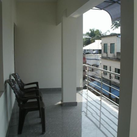 Jacaranda Holiday Home Kochi Екстер'єр фото