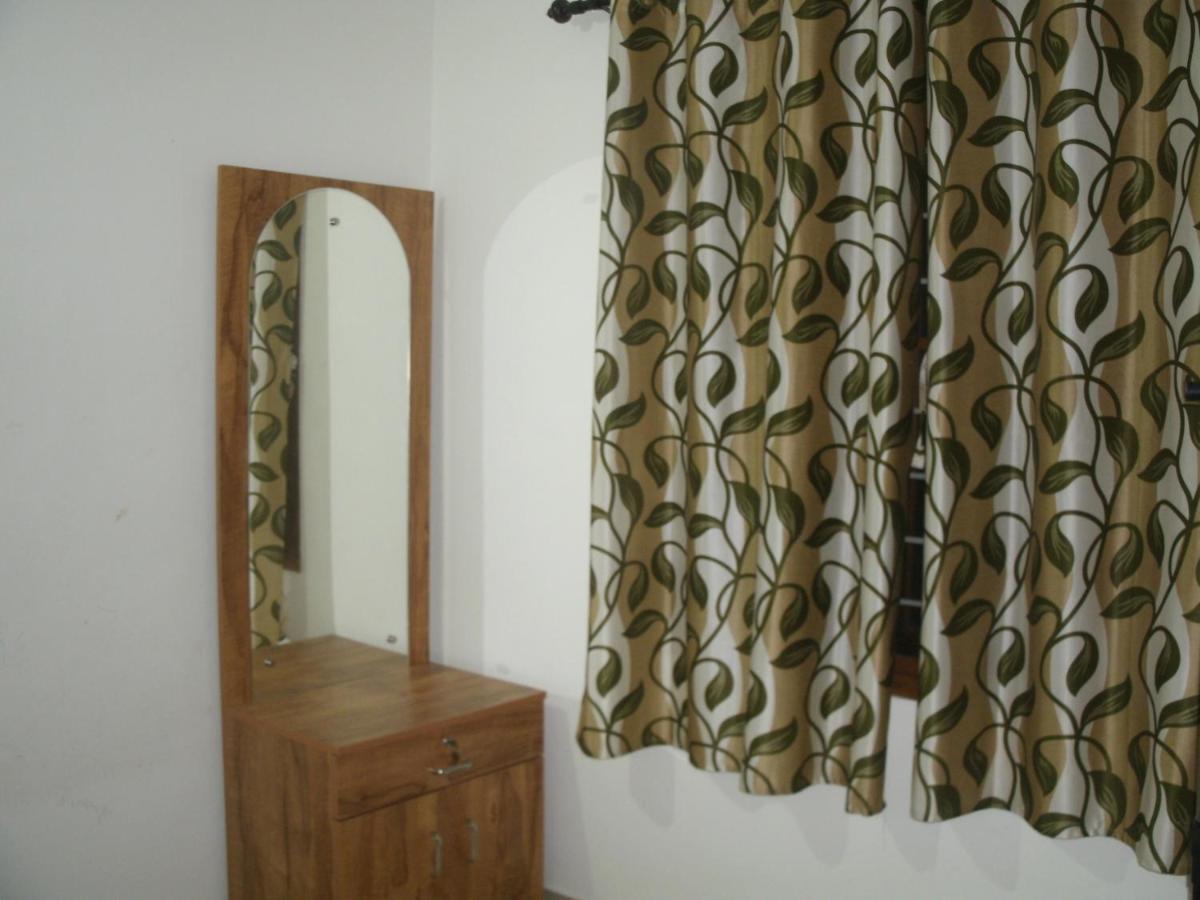 Jacaranda Holiday Home Kochi Екстер'єр фото