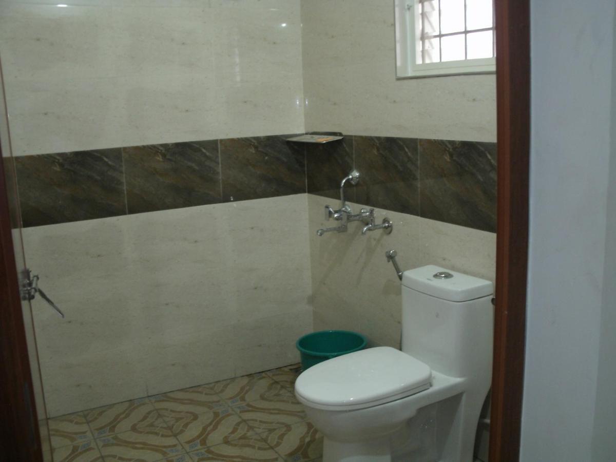 Jacaranda Holiday Home Kochi Екстер'єр фото